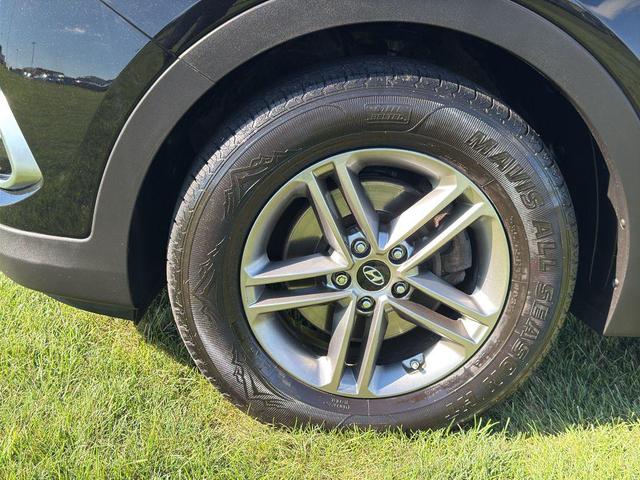 Photo of 2018 Twilight Black Hyundai Santa Fe Sport