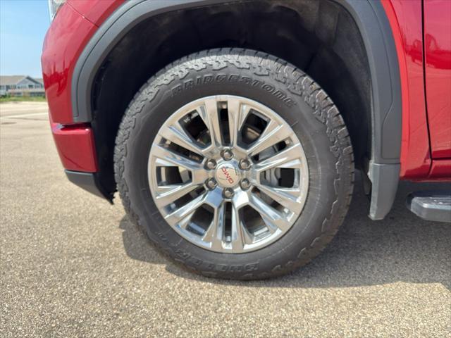 Photo of 2024 Volcanic Red Tintcoat GMC Sierra 1500
