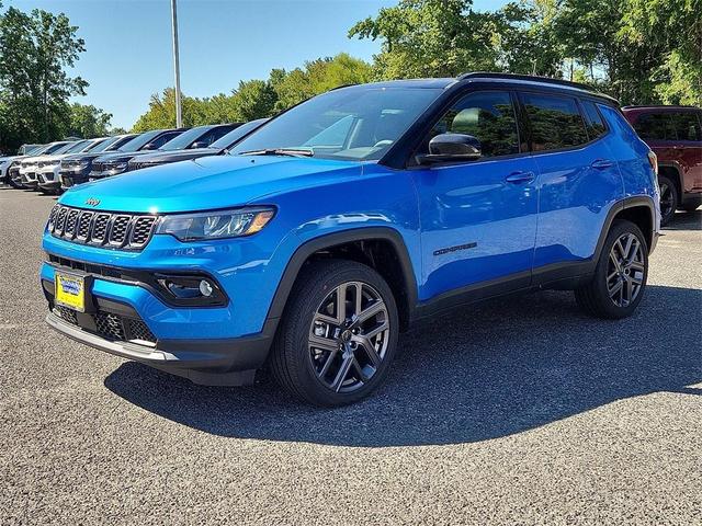 Photo of 2025 Hydro Blue Pearlcoat Jeep Compass