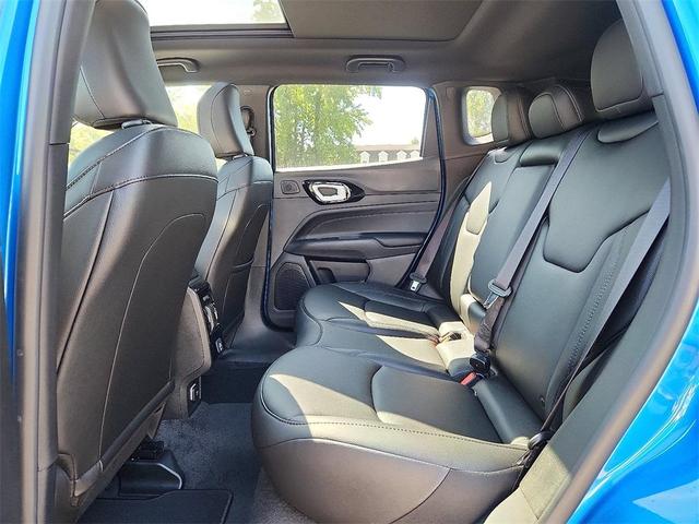 Photo of 2025 Hydro Blue Pearlcoat Jeep Compass