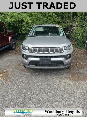 Photo of 2022 Billet Silver Metallic Clearcoat Jeep Compass