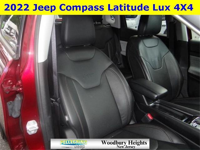 Photo of 2022 Velvet Red Pearlcoat Jeep Compass