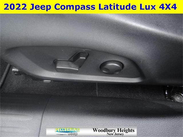 Photo of 2022 Velvet Red Pearlcoat Jeep Compass