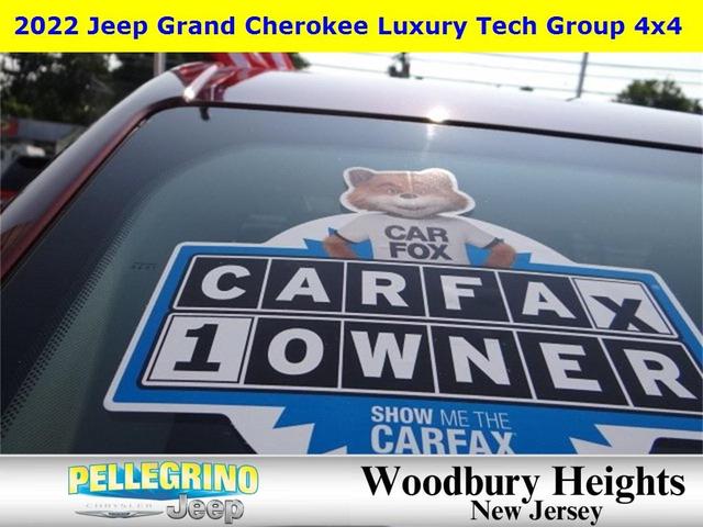 Photo of 2022 Velvet Red Pearlcoat Jeep Grand Cherokee