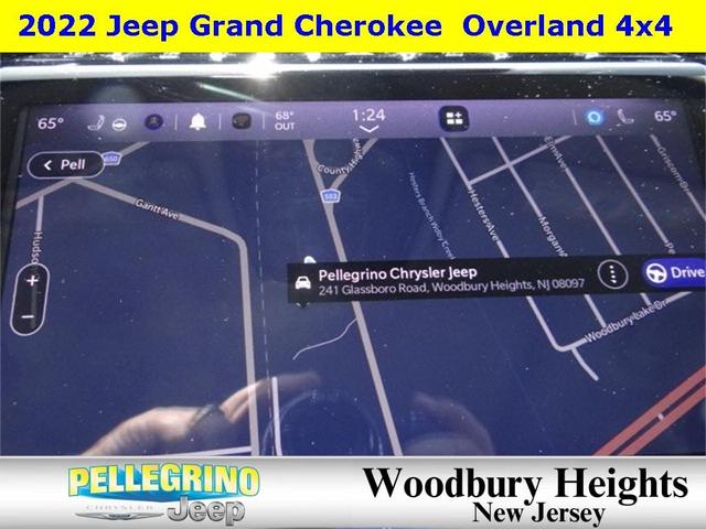 Photo of 2022 Diamond Black Jeep Grand Cherokee