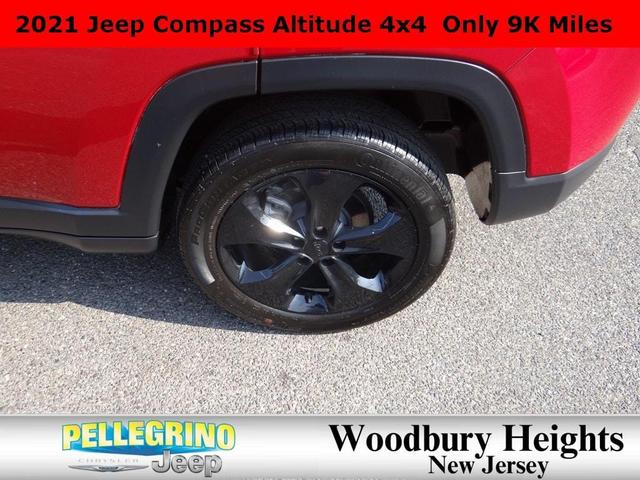 Photo of 2021 Redline Pearlcoat Jeep Compass