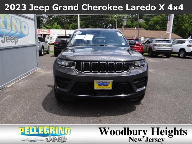 Photo of 2023 Metallic Jeep Grand Cherokee