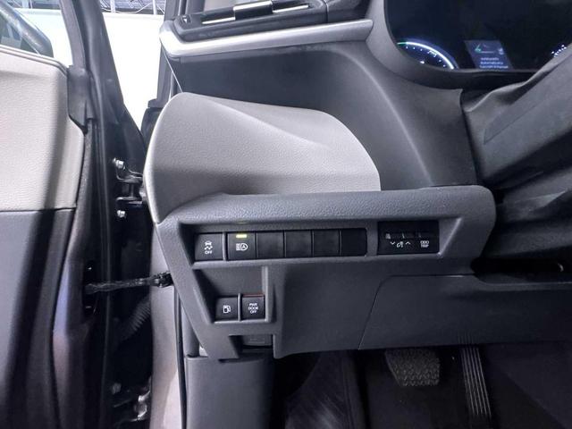 Photo of 2024 Predawn Gray Mica Toyota Sienna