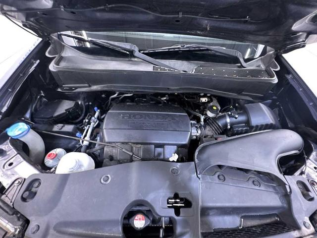 Photo of 2015 Gray Honda Pilot