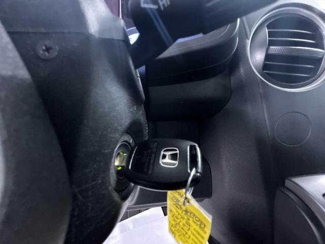Photo of 2015 Gray Honda Pilot