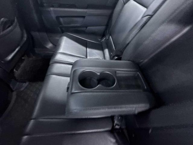 Photo of 2015 Gray Honda Pilot