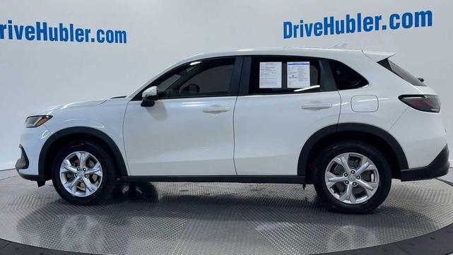 Photo of 2024 White Honda HR-V
