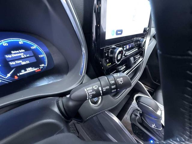 Photo of 2025 Magnetic Gray Metallic Toyota Highlander