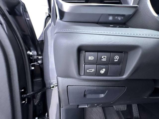 Photo of 2025 Magnetic Gray Metallic Toyota Highlander