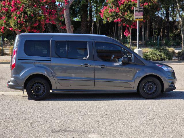 Photo of 2016 Silver Metallic Ford Transit Connect