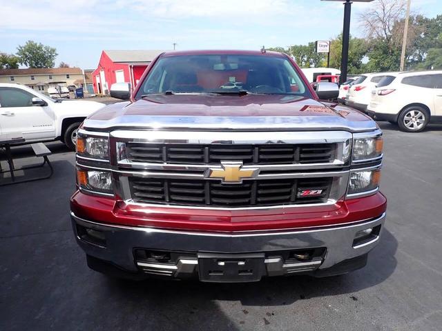 Photo of 2014 Red Chevrolet Silverado 1500