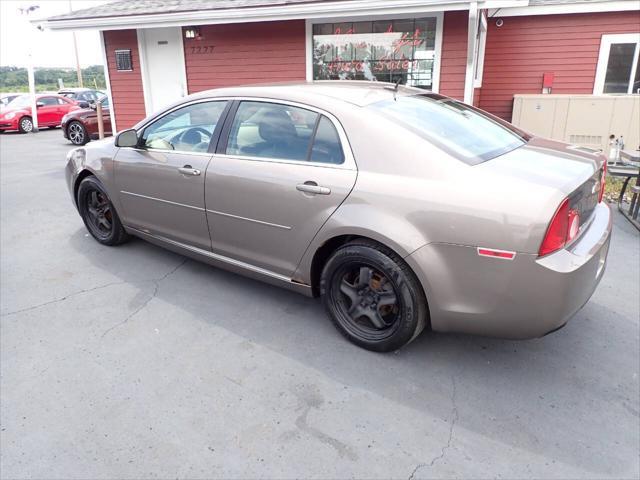 Photo of 2011 Brown Chevrolet Malibu