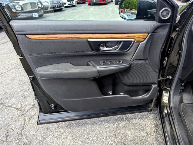 Photo of 2018 Dark Olive Metallic Honda CR-V