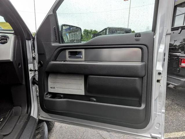 Photo of 2014 Ingot Silver Metallic Ford F-150