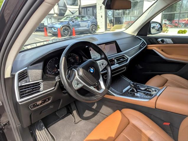 Photo of 2022 Gray BMW X7