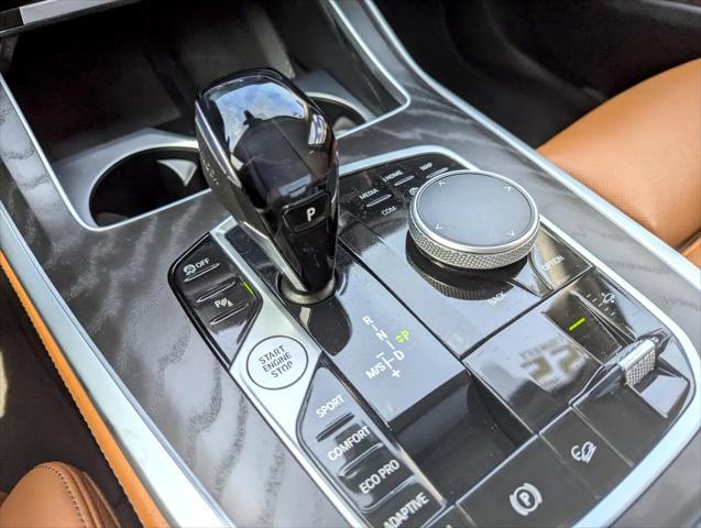 Photo of 2022 Gray BMW X7