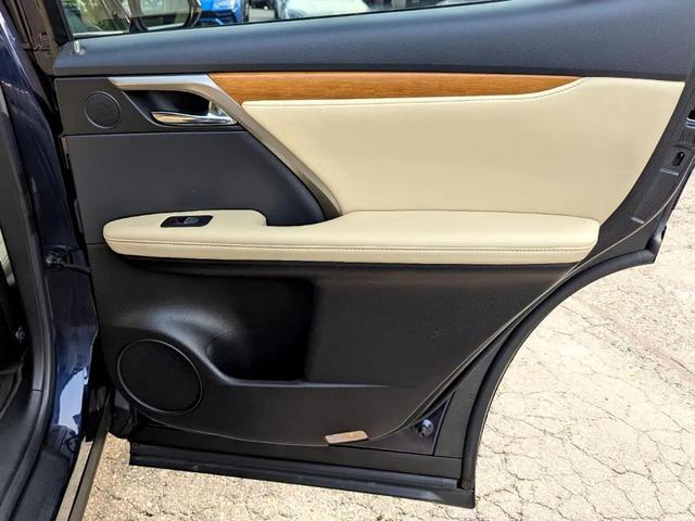 Photo of 2022 Nightfall Mica Lexus RX 350