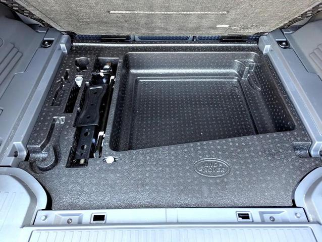 Photo of 2023 Lantau Bronze Metallic Land Rover Defender