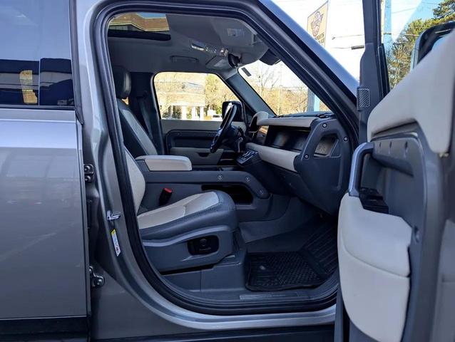 Photo of 2023 Lantau Bronze Metallic Land Rover Defender