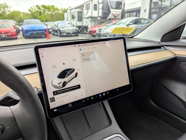 Photo of 2021 Pearl White Multi-Coat Tesla Model 3