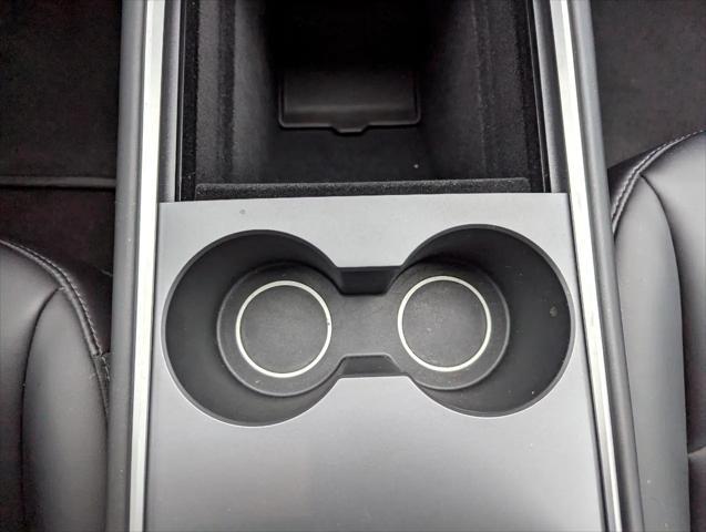 Photo of 2021 Pearl White Multi-Coat Tesla Model 3