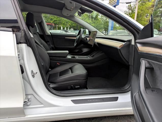 Photo of 2021 Pearl White Multi-Coat Tesla Model 3