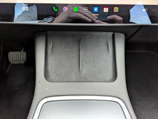 Photo of 2021 Pearl White Multi-Coat Tesla Model 3