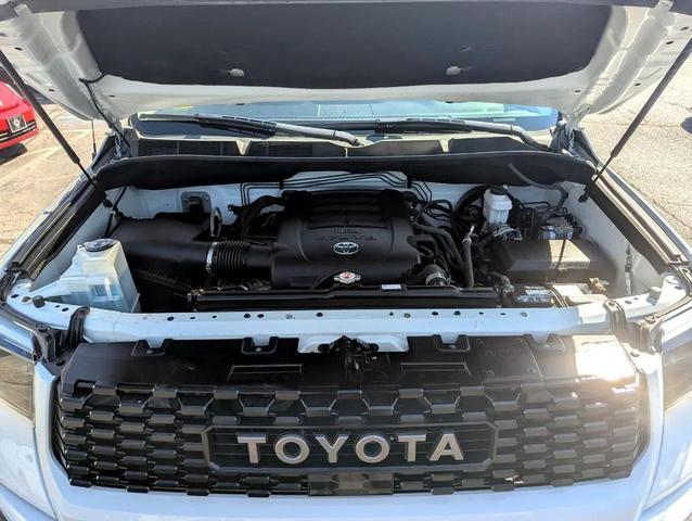 Photo of 2019 Super White Toyota Tundra