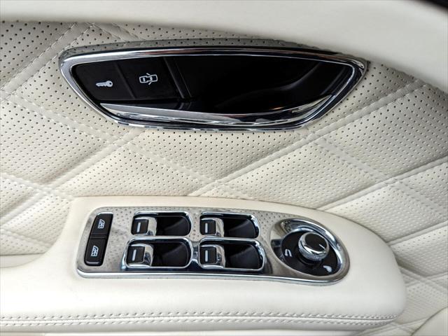 Photo of 2014 Black Bentley Mulsanne