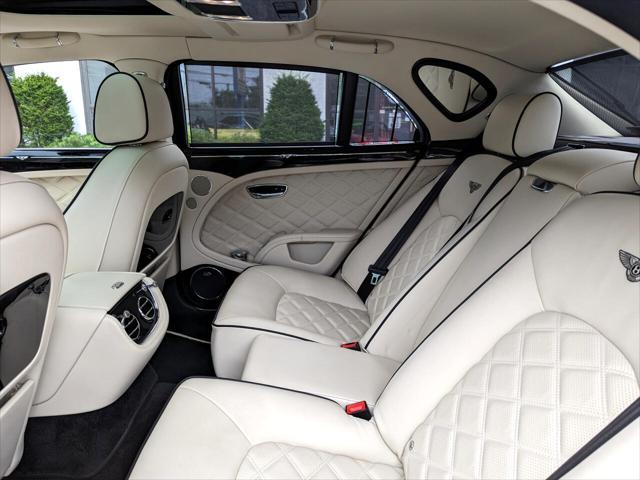 Photo of 2014 Black Bentley Mulsanne