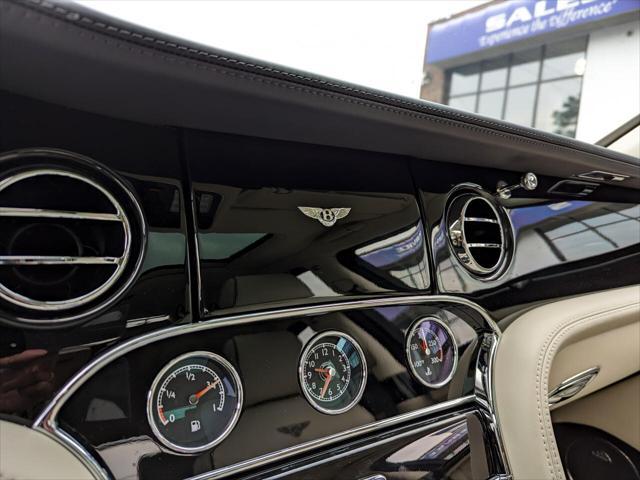 Photo of 2014 Black Bentley Mulsanne