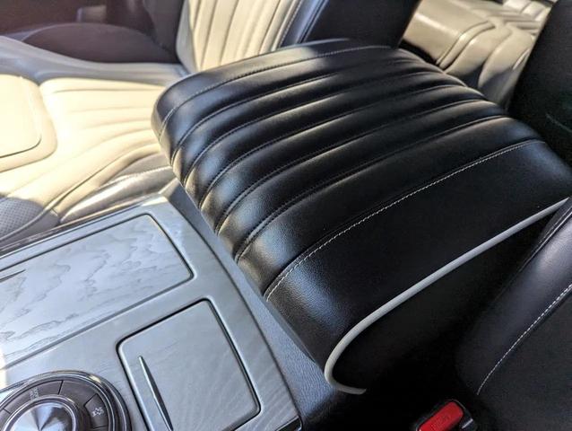 Photo of 2019 Hermosa Blue INFINITI QX80