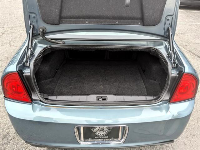 Photo of 2009 Green Chevrolet Malibu