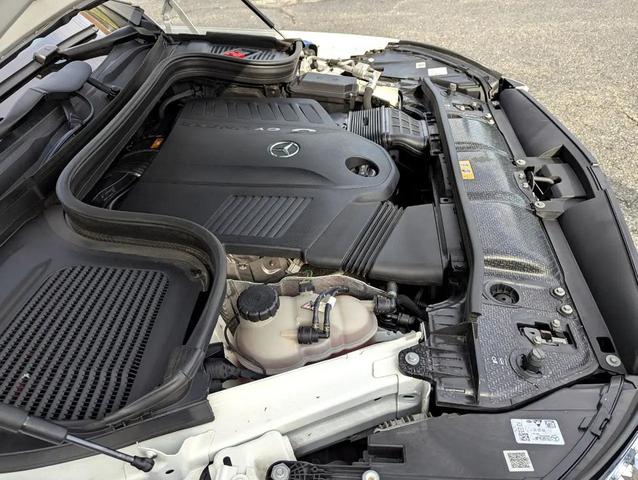 Photo of 2021 White Mercedes-Benz GLS 450