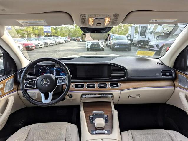Photo of 2021 White Mercedes-Benz GLS 450