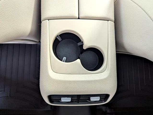 Photo of 2021 White Mercedes-Benz GLS 450