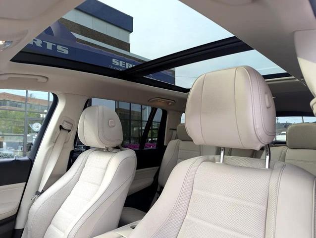 Photo of 2021 White Mercedes-Benz GLS 450