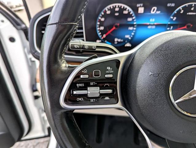 Photo of 2021 White Mercedes-Benz GLS 450