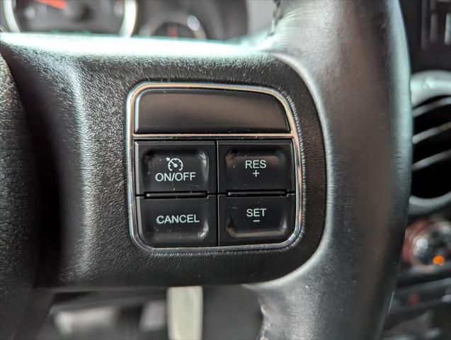 Photo of 2015 Bright White Clearcoat Jeep Wrangler Unlimited