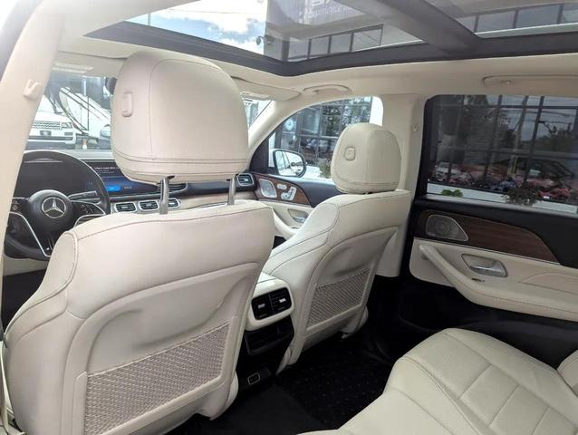 Photo of 2024 White Mercedes-Benz GLE 450