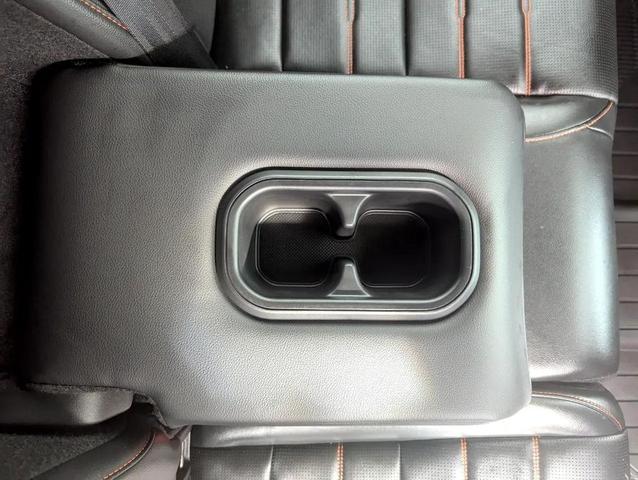 Photo of 2024 Crystal Black Pearl Honda CR-V Hybrid