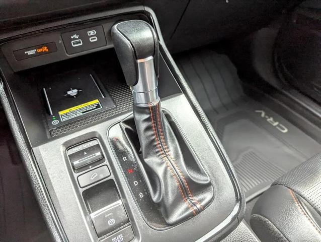 Photo of 2024 Crystal Black Pearl Honda CR-V Hybrid