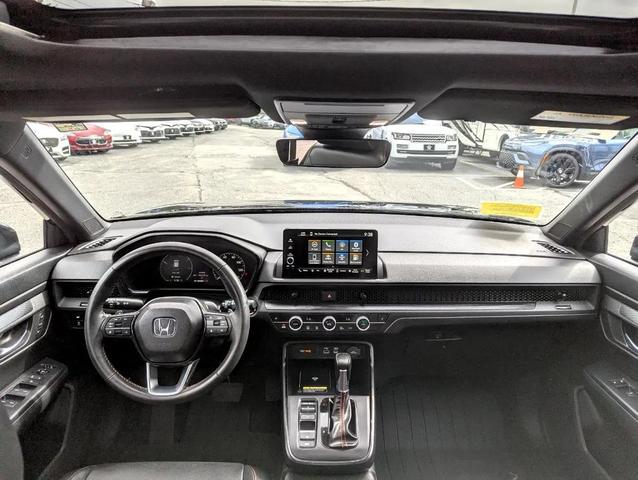 Photo of 2024 Crystal Black Pearl Honda CR-V Hybrid