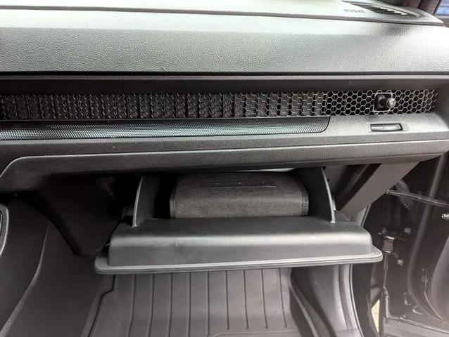 Photo of 2024 Crystal Black Pearl Honda CR-V Hybrid