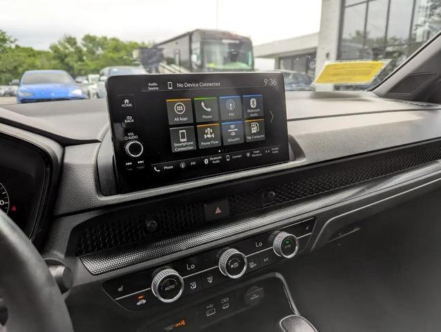 Photo of 2024 Crystal Black Pearl Honda CR-V Hybrid